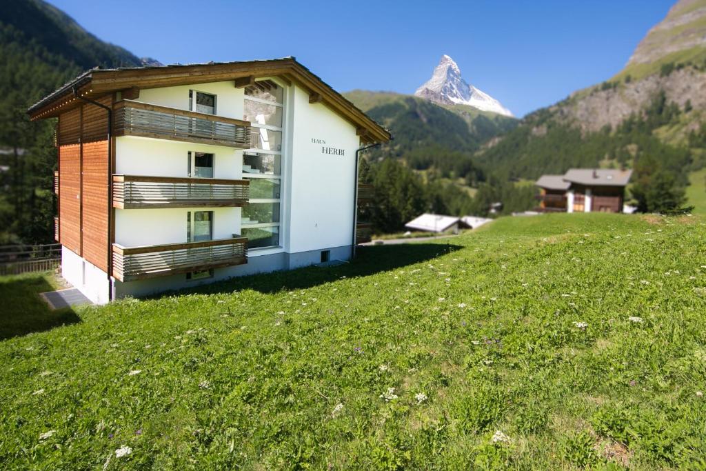 Chalet Herbi Zermatt Buitenkant foto